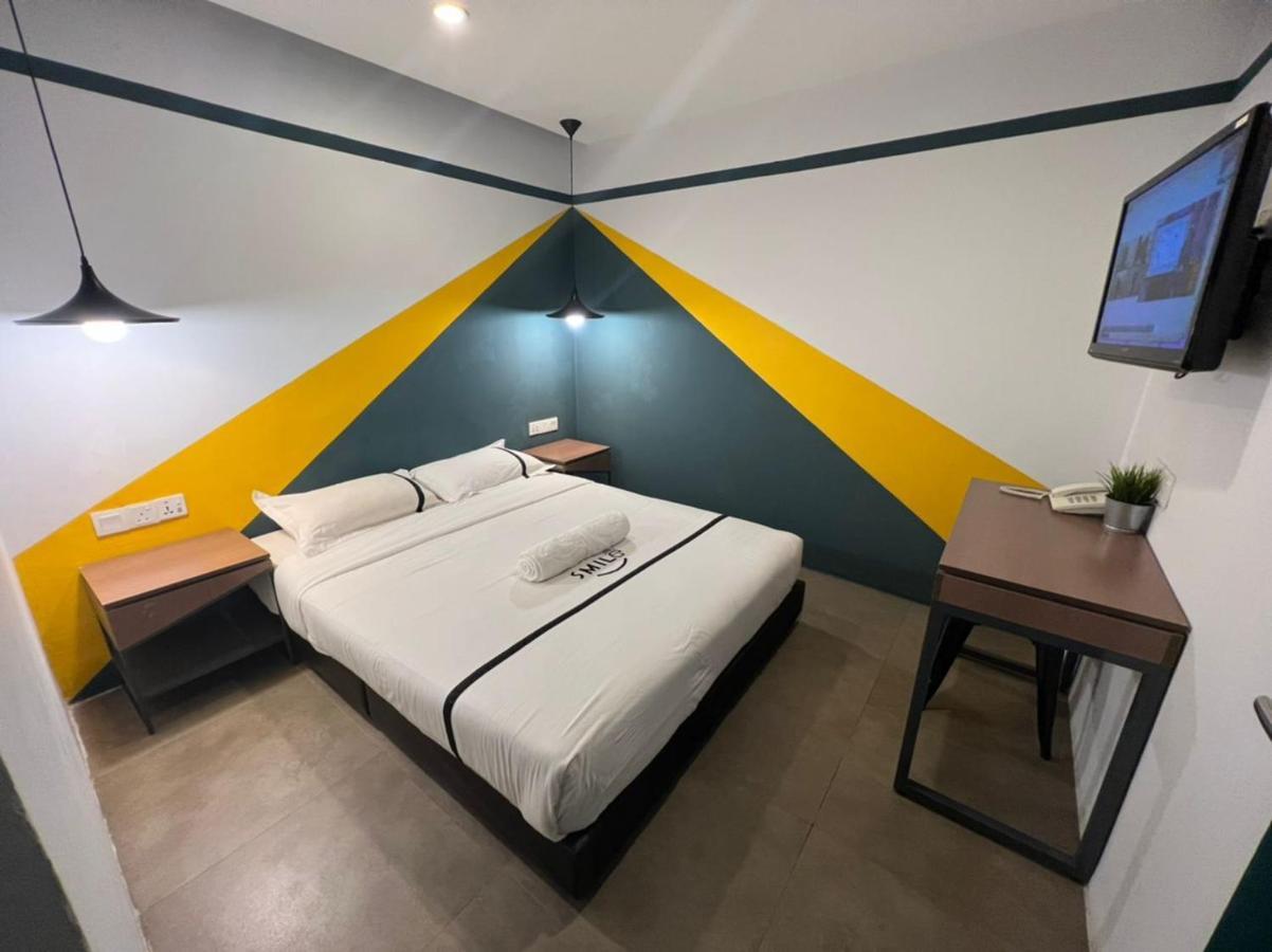 Smile Hotel Cheras Sri Permaisuri Kuala Lumpur Eksteriør billede