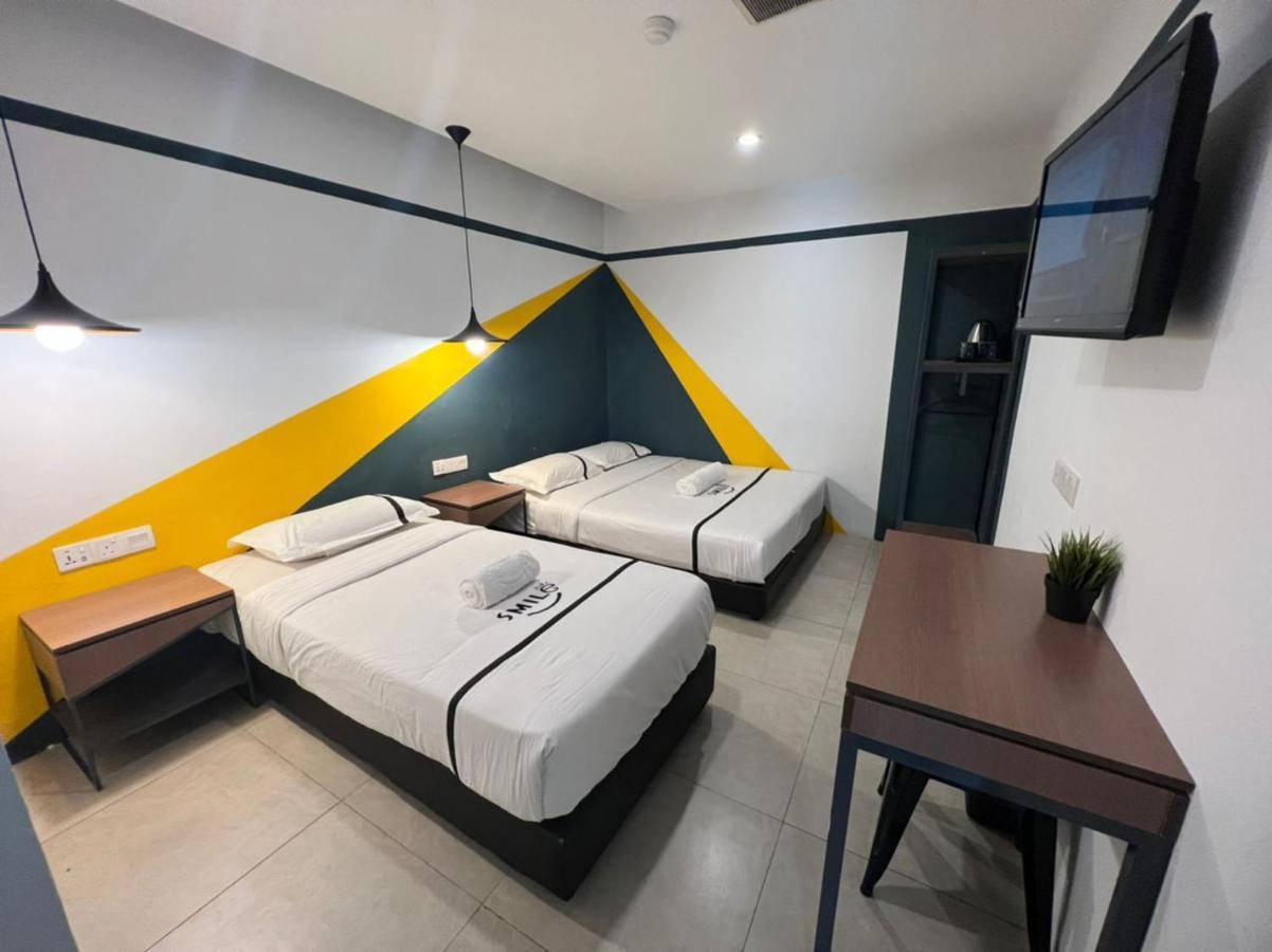 Smile Hotel Cheras Sri Permaisuri Kuala Lumpur Eksteriør billede